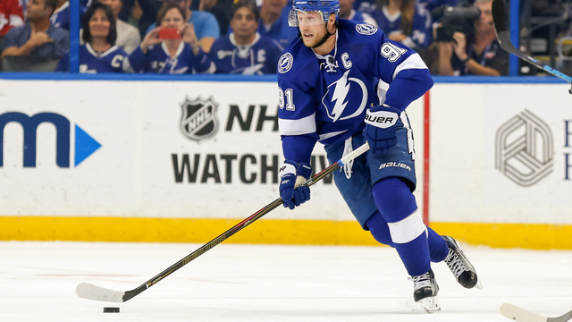 Stamkos, Kucherov, Schwartz named 3 stars for October