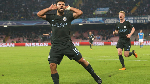 City's Aguero promises to give son record-setting shirt