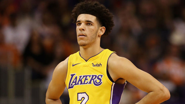 LaVar: Lonzo 'disgusted' by Lakers' struggles