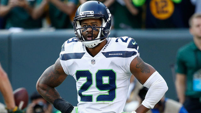 Report: Cowboys hope to restart Thomas trade talks after Seahawks game