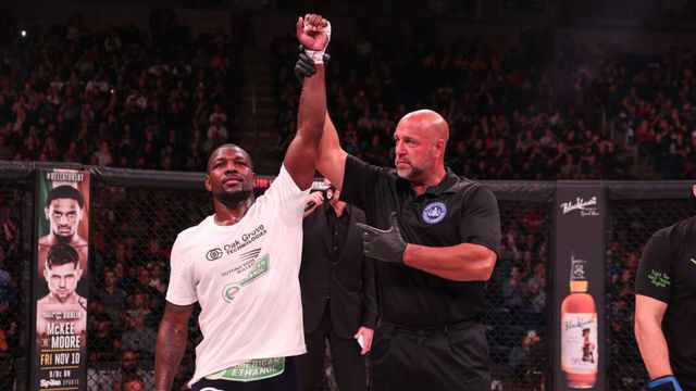 Report: Top prospect Ruth to make welterweight debut at Bellator 196