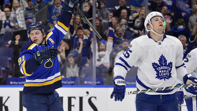 NHL Power Rankings: Blues jump to No. 2, Leafs, Hawks plummet