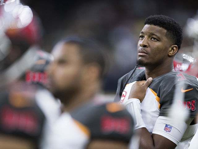 Report: Winston to have X-rays, MRI on throwing shoulder