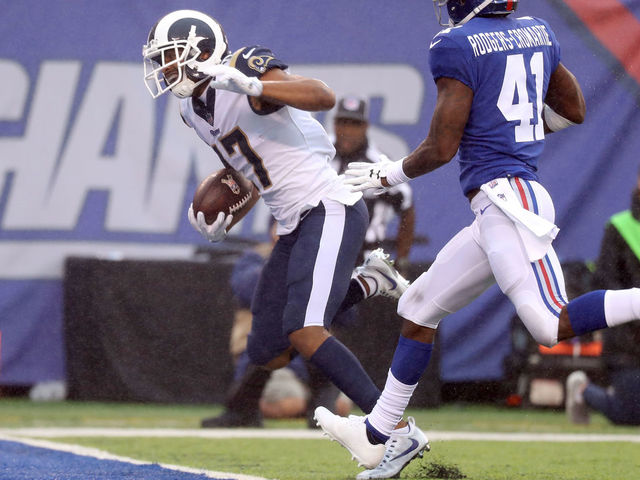 Robert Woods' breakout season interrupted by shoulder injury