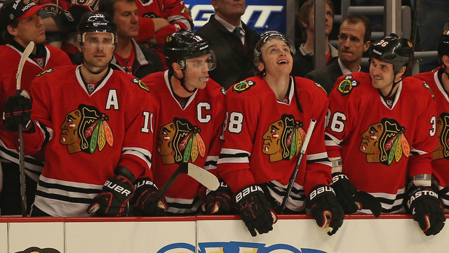 Blackhawks look to 'create some magic' by reuniting Sharp,Toews, Kane