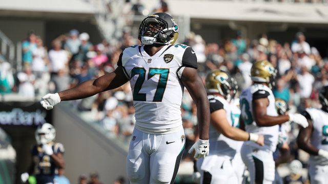 Fournette active vs. Browns despite ankle injury