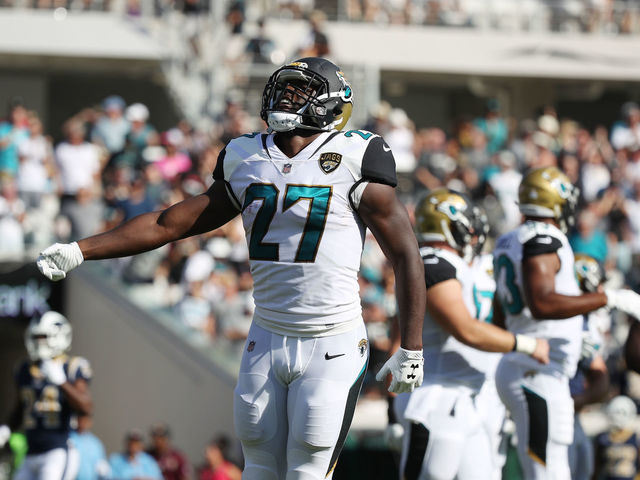 Fournette active vs. Browns despite ankle injury