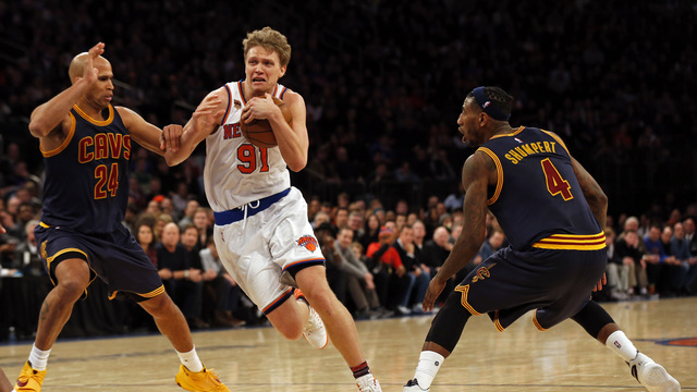 Report: Knicks shopping Kuzminskas to create room for Noah
