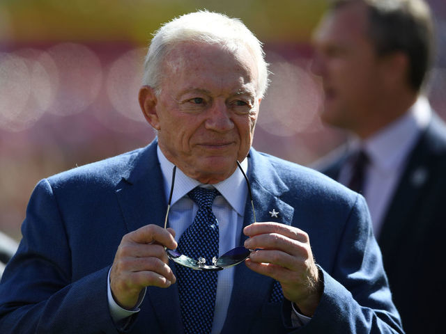 Jerry Jones' grandson commits to Arkansas