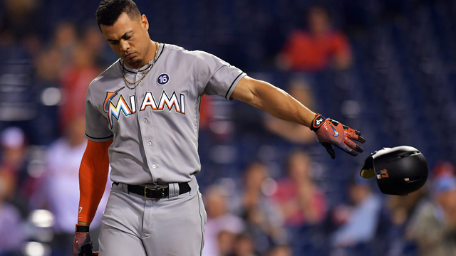 Report: Marlins agree to Stanton trade framework with Cardinals, Giants
