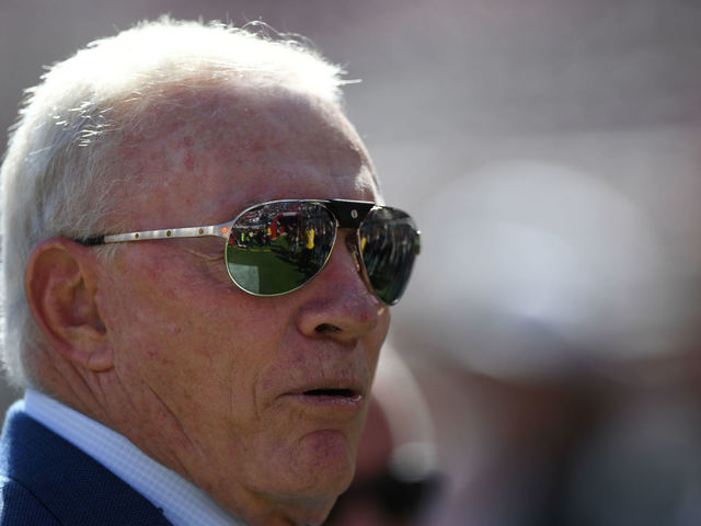 Jerry Jones: 'I really fervently disagree' with Elliott suspension