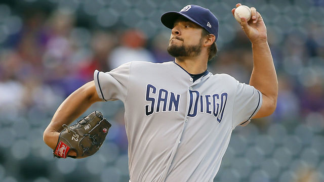 Report: Padres, Hand agree to 3-year extension