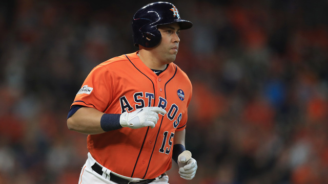 Beltran, newly minted World Series champ, announces retirement