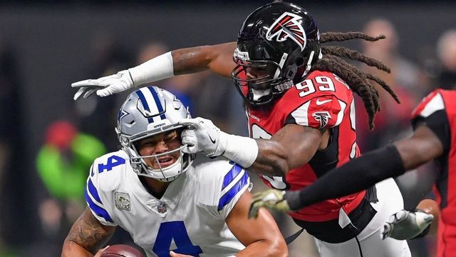 Falcons' Clayborn humble after 6-sack game: 'I only have 1 move'