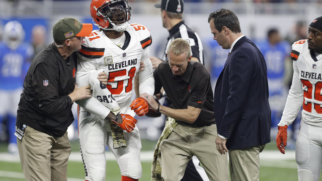 Browns' Collins out for season with MCL injury