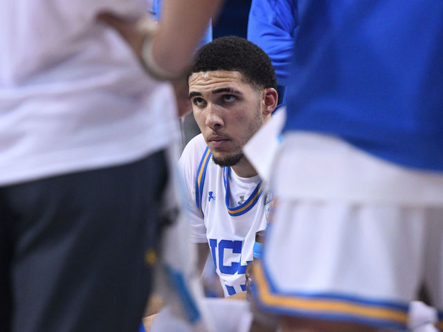 Detained UCLA players en route back to U.S. from China