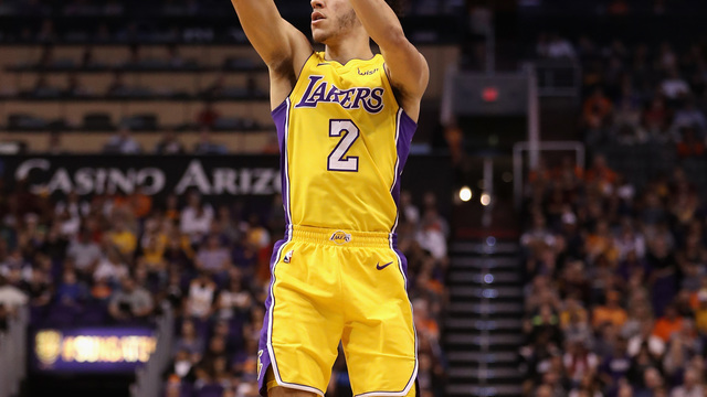 Magic: Lakers won't tinker with Lonzo's shot until next summer