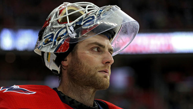 Capitals' Holtby pulled after allowing 3 goals on 9 shots vs. Ducks