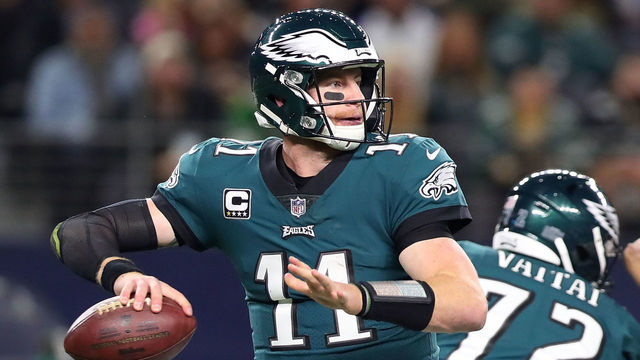 Wentz out for rest of game vs. Rams with knee injury