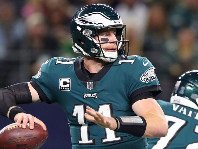 Wentz out for rest of game vs. Rams with knee injury