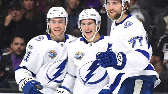 NHL Power Rankings: Lightning keep top spot, surging Leafs on the rise