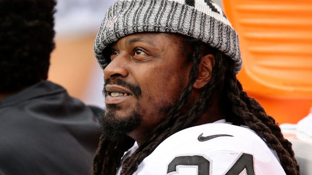 Marshawn Lynch's mom responds to Trump's tweet about her son