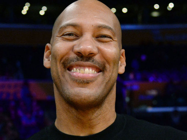 LaVar continues Trump feud with CNN interview