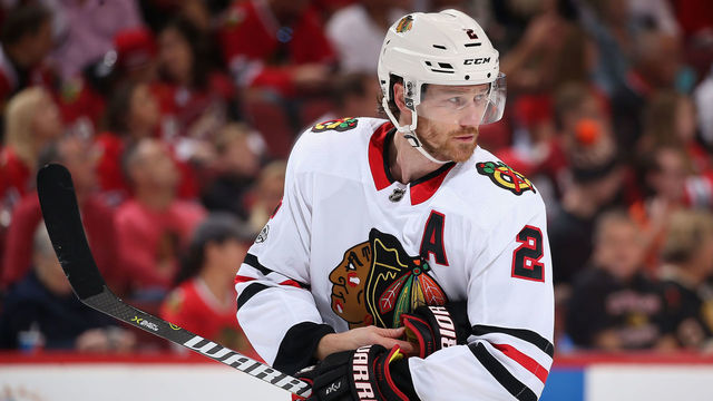Blackhawks' Keith wants to play until age 45: 'I feel like I'm 22'