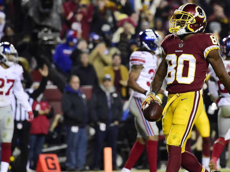 Redskins Beat Giants In Turkey Of A Game TheScore Com W768xh576 GettyImages 878128514