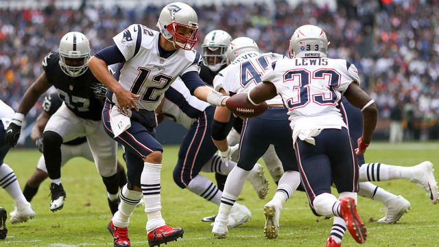 Fantasy: Start, Sit, Stash, Quit - Week 12