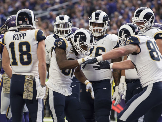 Who has edge in battle of elite offenses between Rams, Saints?