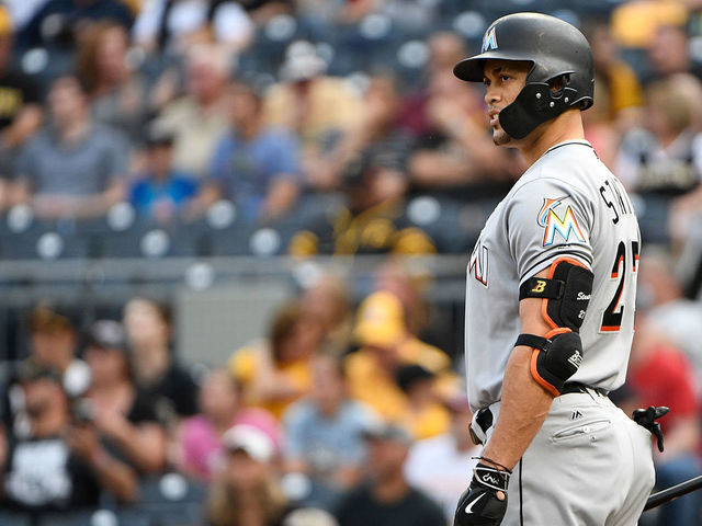 Report: Giants meeting with Stanton's reps | theScore
