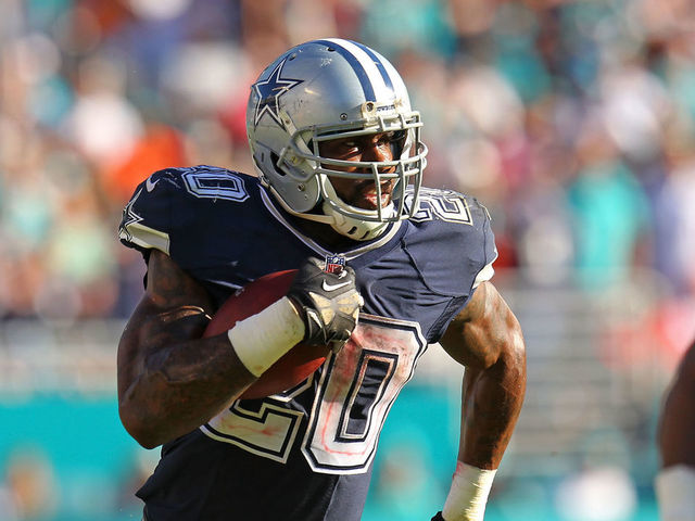 Cowboys release Darren McFadden