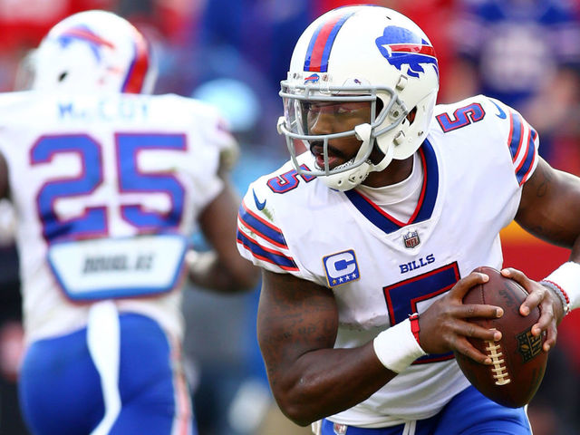 Tyrod Taylor won't take another pay cut to remain with Bills