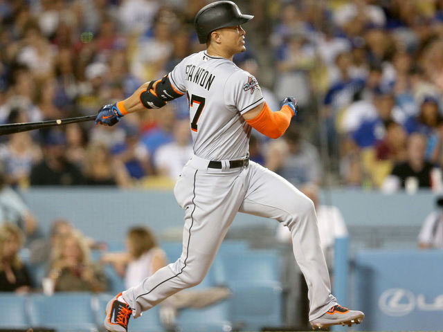 Report: Dodgers still believed to be Stanton's 1st choice