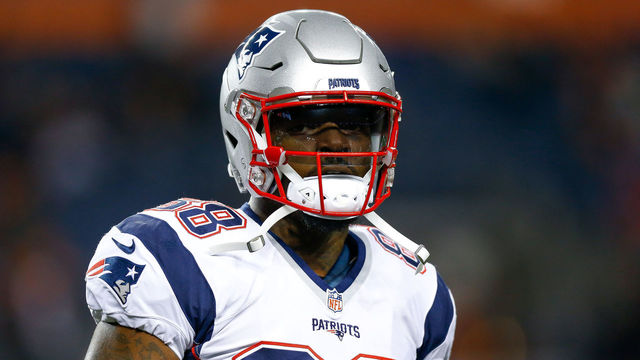 Martellus Bennett to stay retired, won't join brother on Patriots