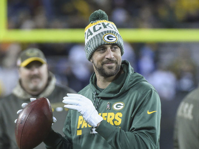 McCarthy leaves door open for Rodgers to come off IR by Saturday