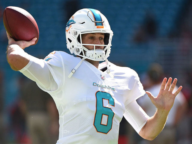 Dolphins' Cutler clears concussion protocol, will start vs. Broncos