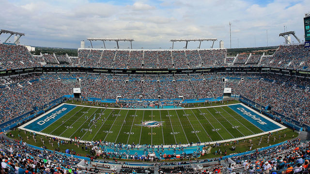 Dolphins exec to appear as guest judge on 'Shark Tank'