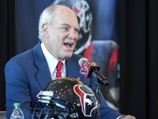 NFL players react to Texans owner's 'inmate' comparison