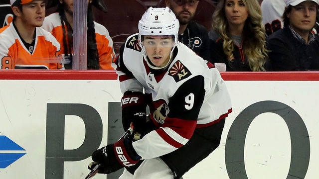 Oddsmakers peg Boeser, Keller as early Calder Trophy favorites