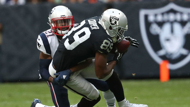 Raiders' Cooper ruled out vs. Giants with concussion, ankle injury