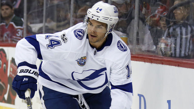 Blackhawks reach deals with Kunitz, Ward, Manning
