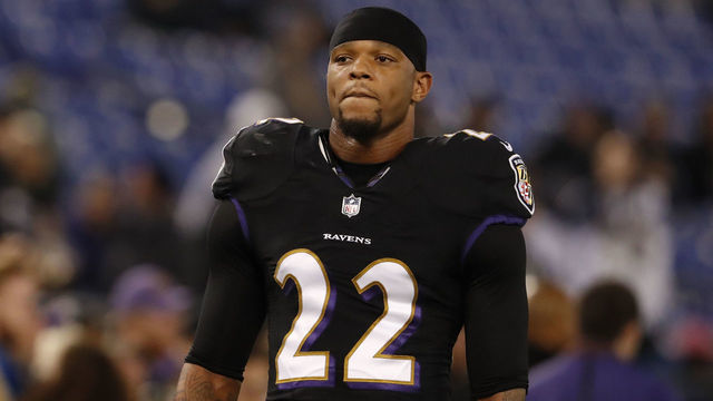 Report: Jimmy Smith, family robbed at gunpoint