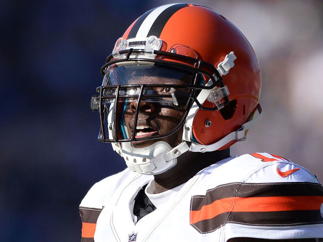 Gordon shows flashes of brilliance in return to football