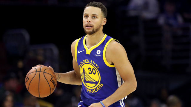 Curry becomes 8th player to reach 2,000 career 3-pointers