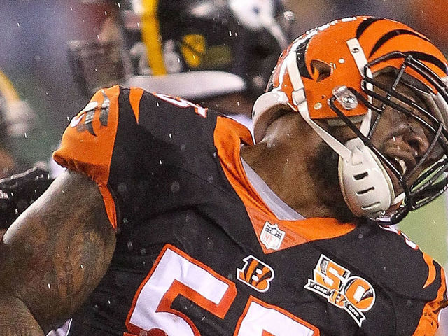 Bengals' Burfict carted off after massive block