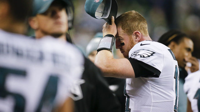 Prayers up: NFL community sends well-wishes to Wentz