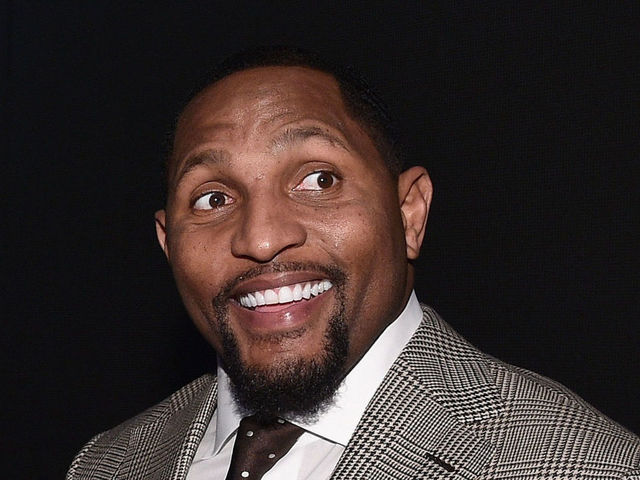 Lewis, Moss, Owens among 2018 Hall of Fame finalists