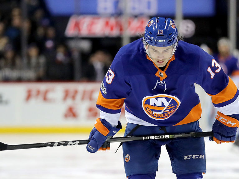 Islanders' Barzal Rises To Top Of Rookie Scoring Leaders | TheScore.com